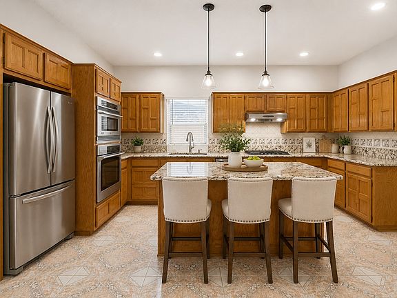 5th image of 2305 Buckeye Dr