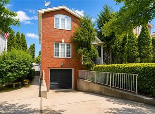 61 Lion St, Staten Island, NY 10307