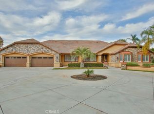 3781 S Main St, Corona, CA 92882