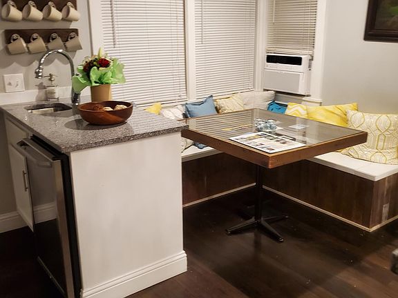 Built in breakfast nook.