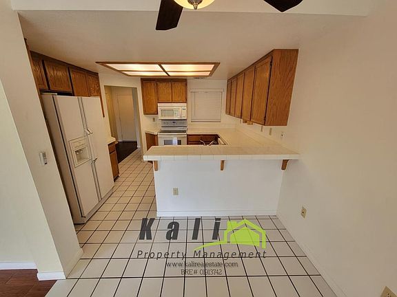 5th image of 2096 Northshore Dr Unit C