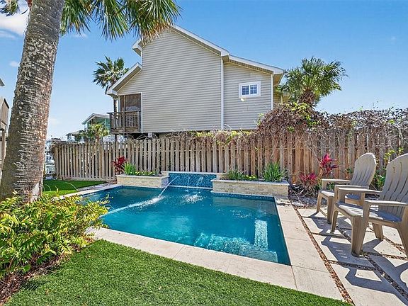 4th image of 1000 Private Rd E