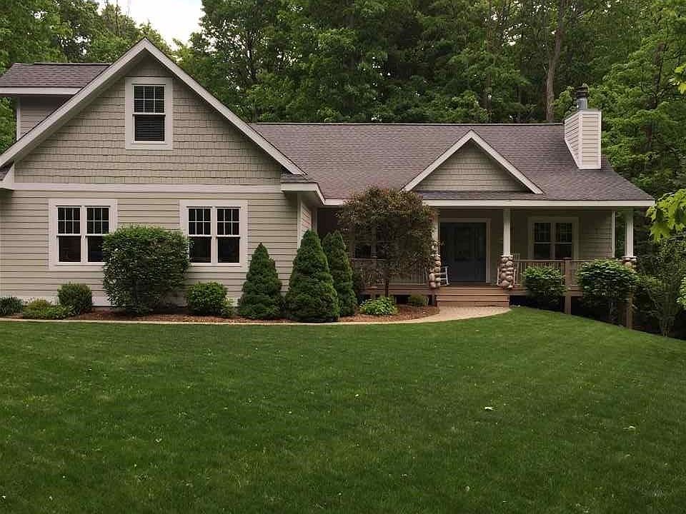 1st image of 7757 Clearwater Ct