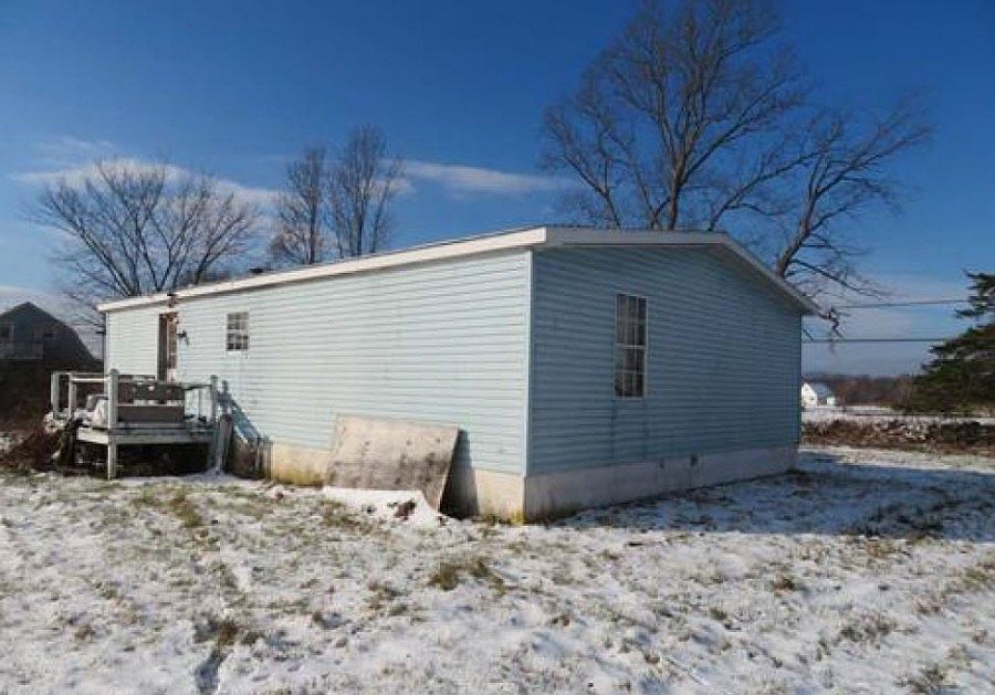 2nd image of 734 Vaughn Rd