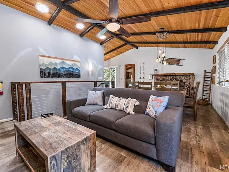 42646 Constellation Dr — Photo 3