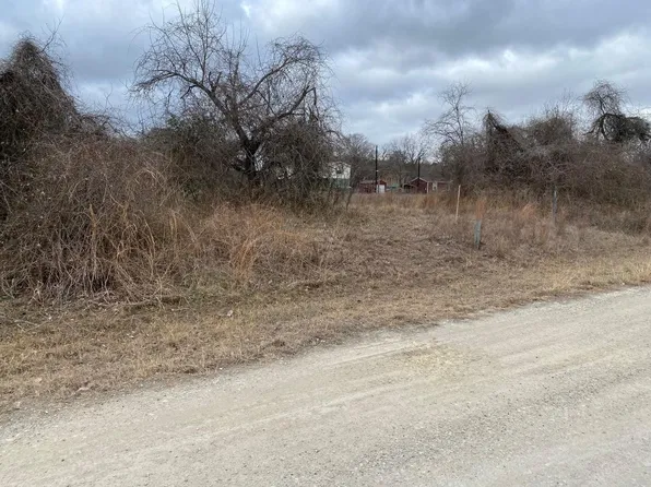 4203 W Virginia Dr, Granbury, TX 76048