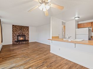 653 Myrtine St #A, Enumclaw, WA 98022