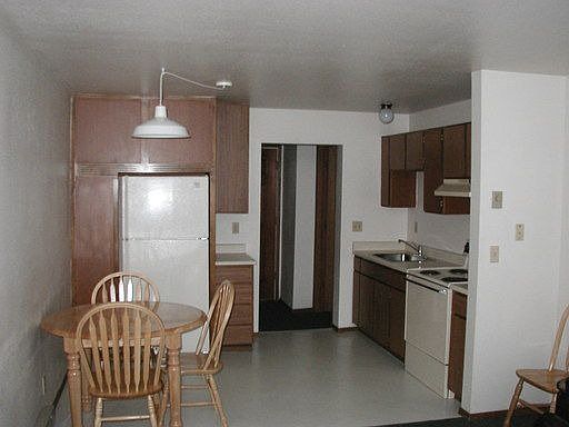 2nd image of 710 River Ave APT 100