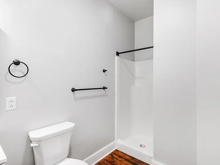 Cates Block Apartments — Photo 19