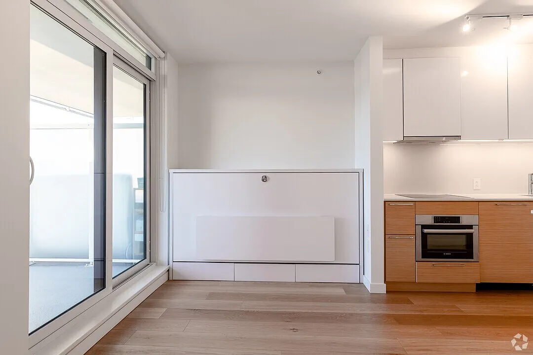 1188 Bidwell Street Vancouver — Photo 1