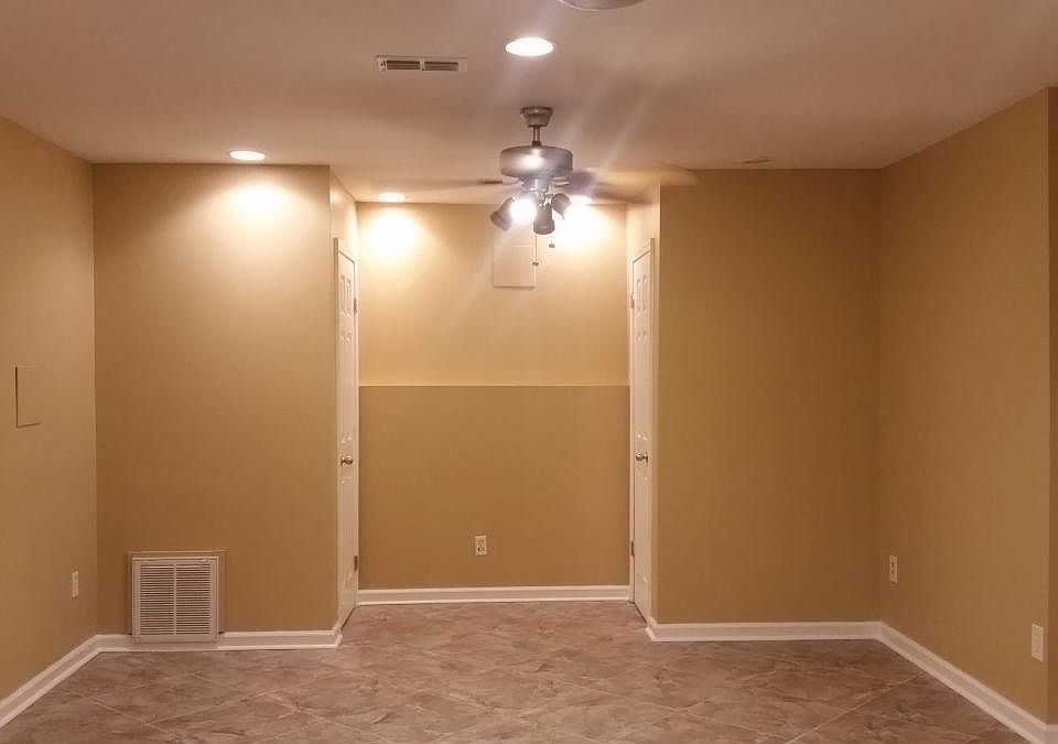 Living area (entrance on left)