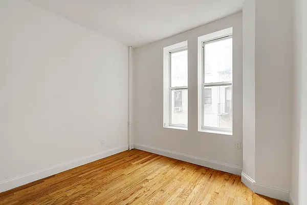 Rented by Compass | media 6