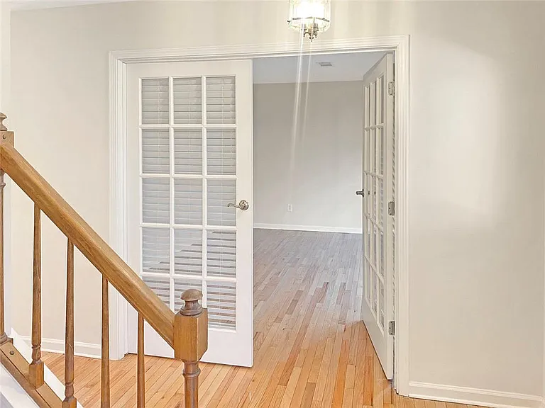 860 Crab Orchard Dr — Photo 9