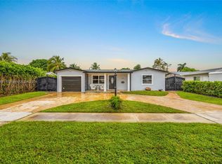 9051 NW 20th St, Pembroke Pines, FL 33024