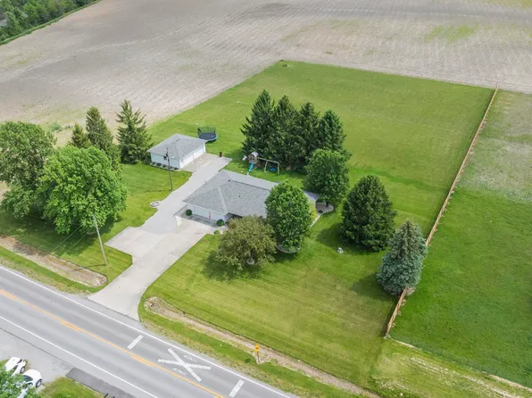 8136 E Tillman Rd, Fort Wayne, IN 46816