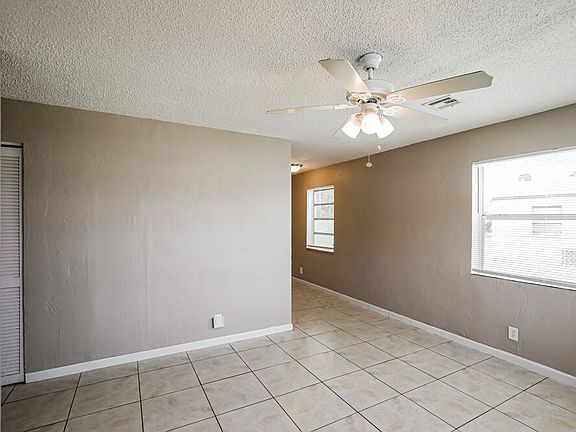 3rd image of 3120 NW 5th Ct