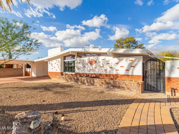 6011 E 18th St, Tucson, AZ 85711