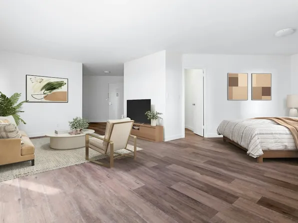 104-40 Queens Boulevard image 1 of 21