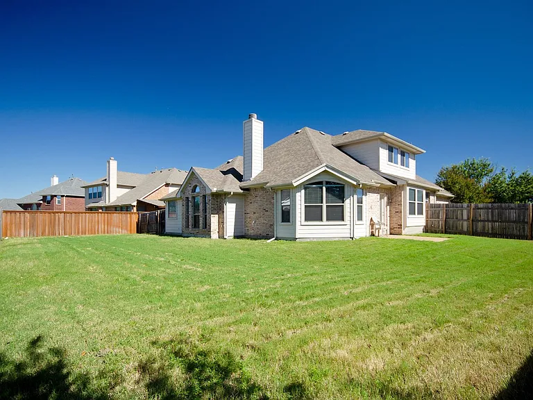 907 Mustang Ridge Dr — Photo 23