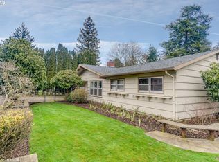 16712 SE Main St, Portland, OR 97233