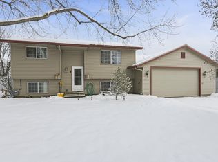 220 N Hodges Rd, Greenacres, WA 99016