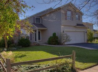 424 Big Cloud Pass, Lake In The Hills, IL 60156