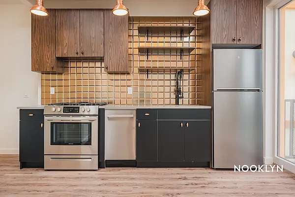 Rented by Nooklyn NYC LLC | media 22