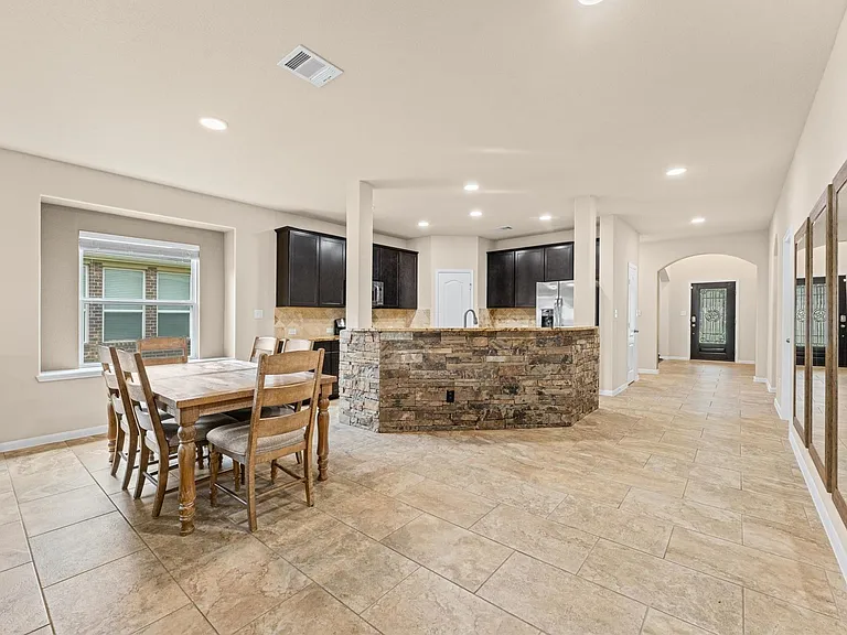 9974 Stone Creek Ln — Photo 17