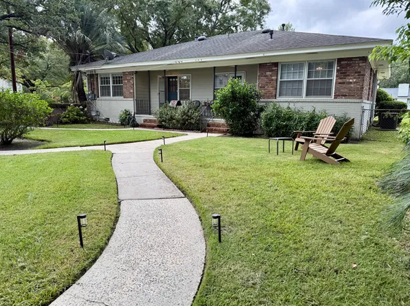 32 E 63rd St #32, Savannah, GA 31405
