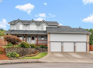 1646 SW 26th Ct, Gresham, OR 97080