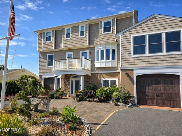 608 Conroy Avenue, Toms River, NJ 08753