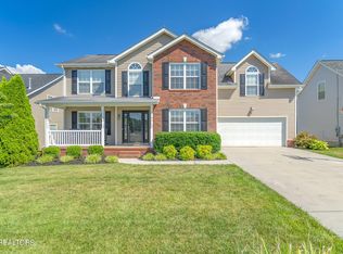 5201 Horsestall Dr, Knoxville, TN 37918