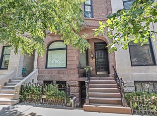 1302 N Ritchie Ct, Chicago, IL 60610