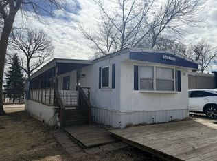 92 Rohr St #17, Spirit Lake, IA 51331