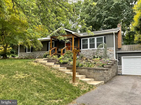 35 Hilldale Rd, Etters, PA 17319