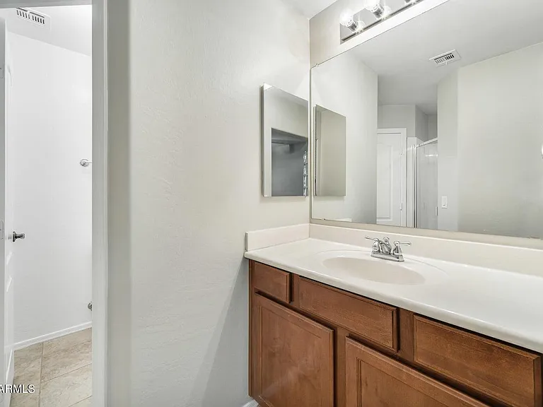 2634 S Alpine Dr — Photo 18