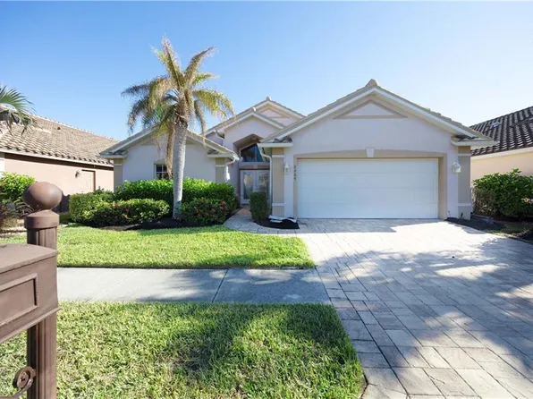8464 Indian Wells WAY, NAPLES, FL 34113