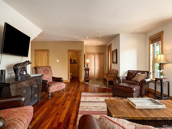 4th image of 76 Park Pl #20