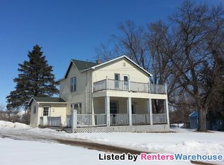 455 3rd St SW, Cokato, MN 55321