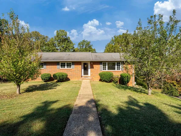 1417 Anna St, Hixson, TN 37343