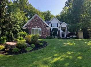 35050 Lisle Ct, Willoughby, OH 44094