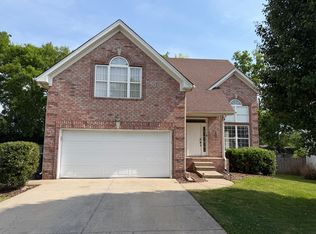 137 Sumner Meadows Ln, Hendersonville, TN 37075