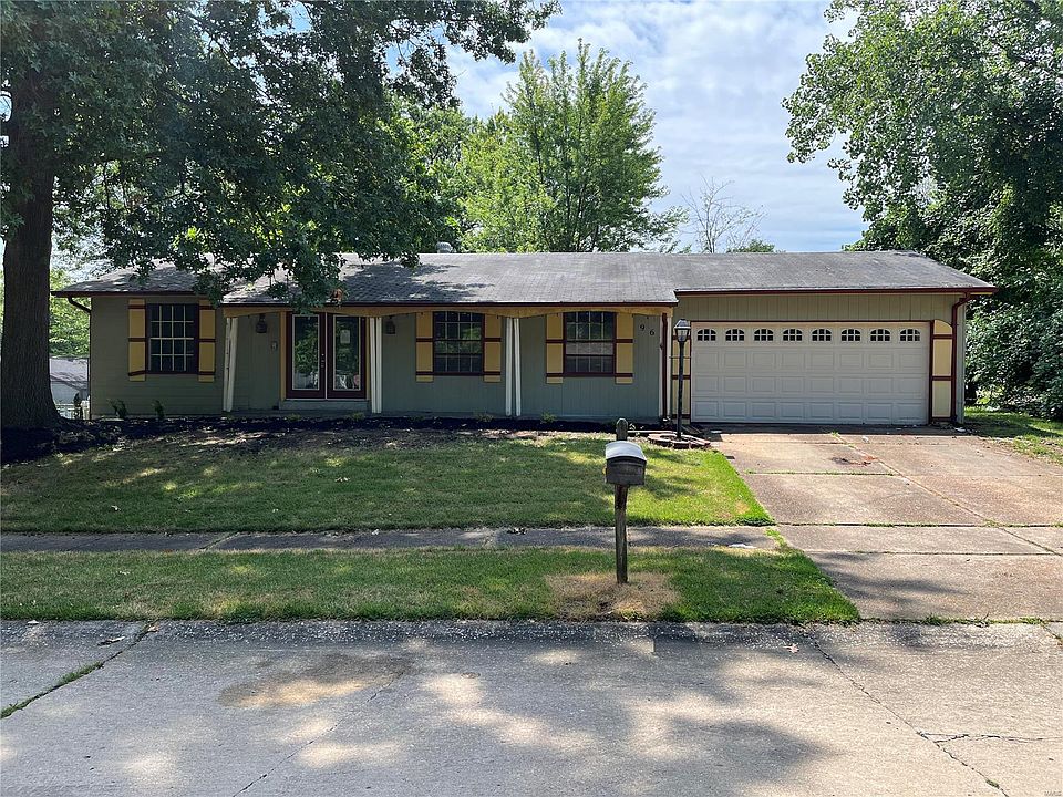 967 Armada Ct Florissant MO 63031 Zillow