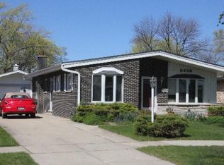 8436 W Madison Dr, Niles, IL 60714