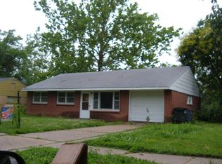1505 Hillcrest Dr, Manhattan, KS 66502