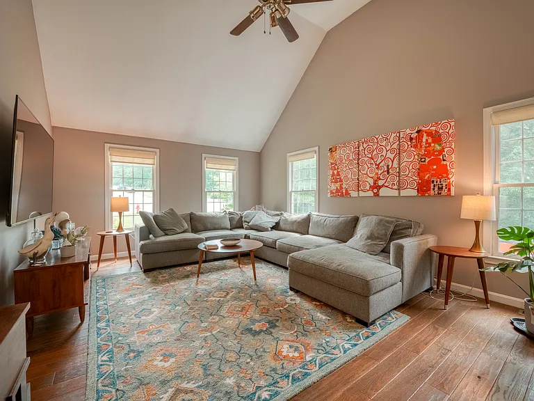 7 Magnolia Dr — Photo 29
