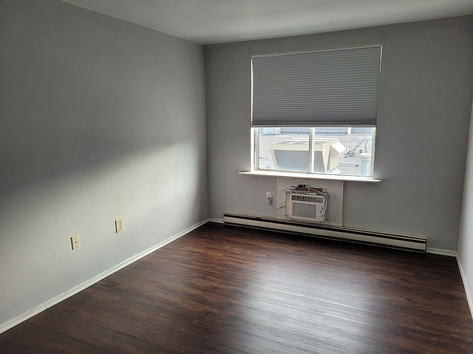 One bedroom