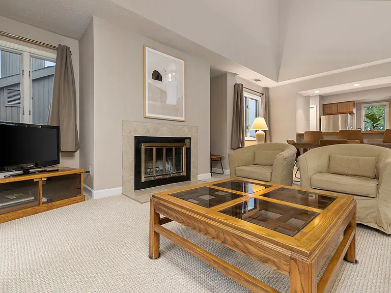 5559 Golfview Ct #44 — Photo 34