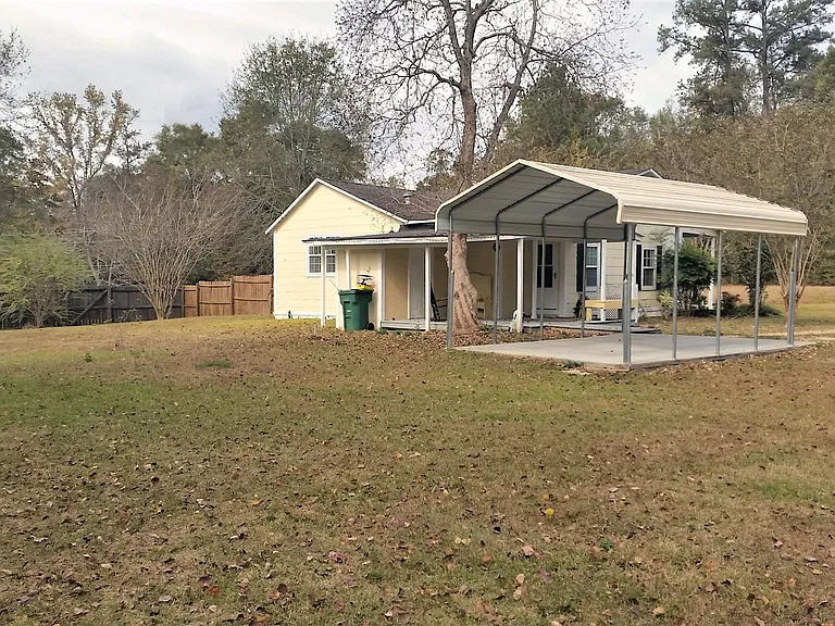 258 Corinth Rd — Photo 17
