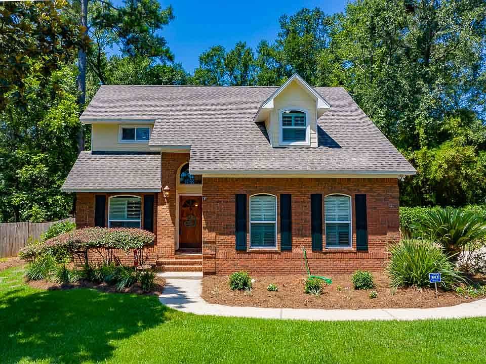 1st image of 1852 Wagon Wheel Cir W